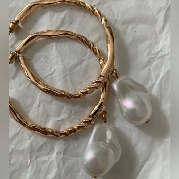 Hoops earrings - Picture 2 of 4